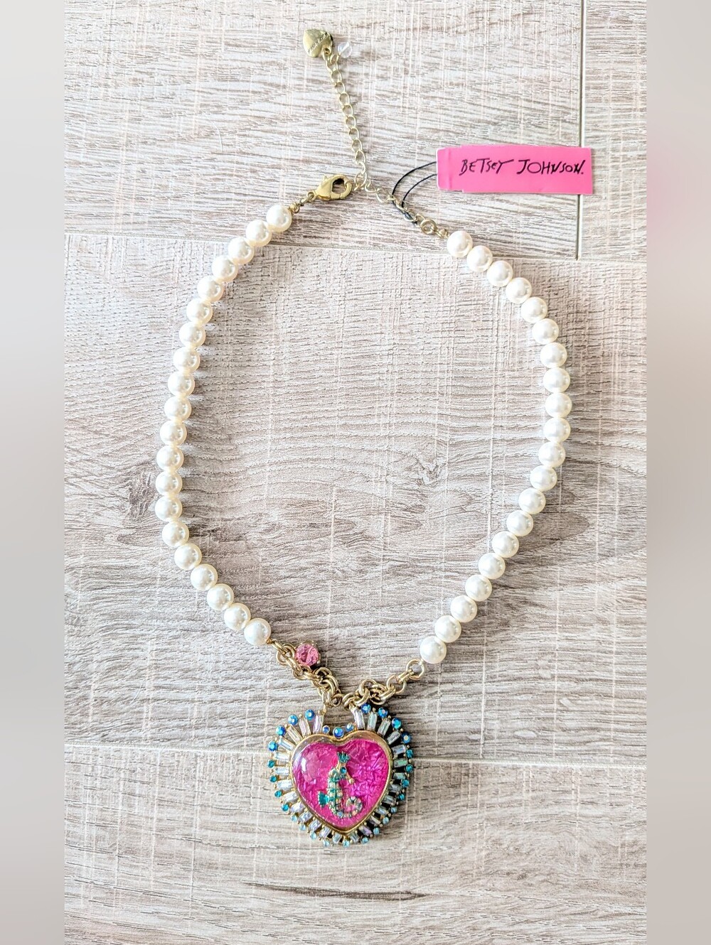 NWT Retired Rare Betsey Johnson Jewels of the Sea Seahorse Pearl Necklace